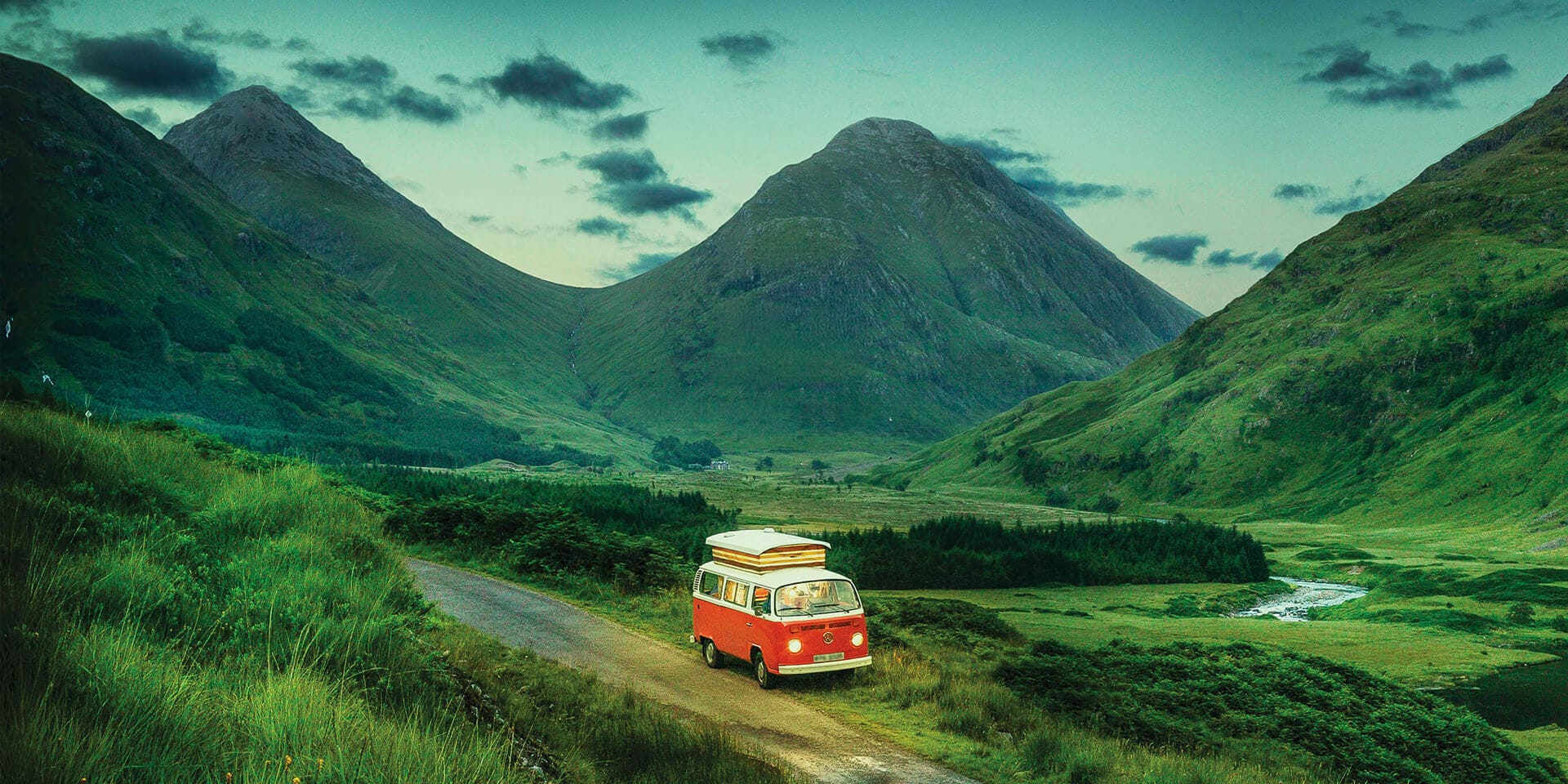 Lloyds_Tablet_In_Branch_Hero